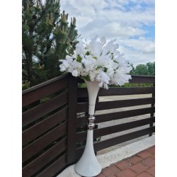 STALP WHITE FLOWERS