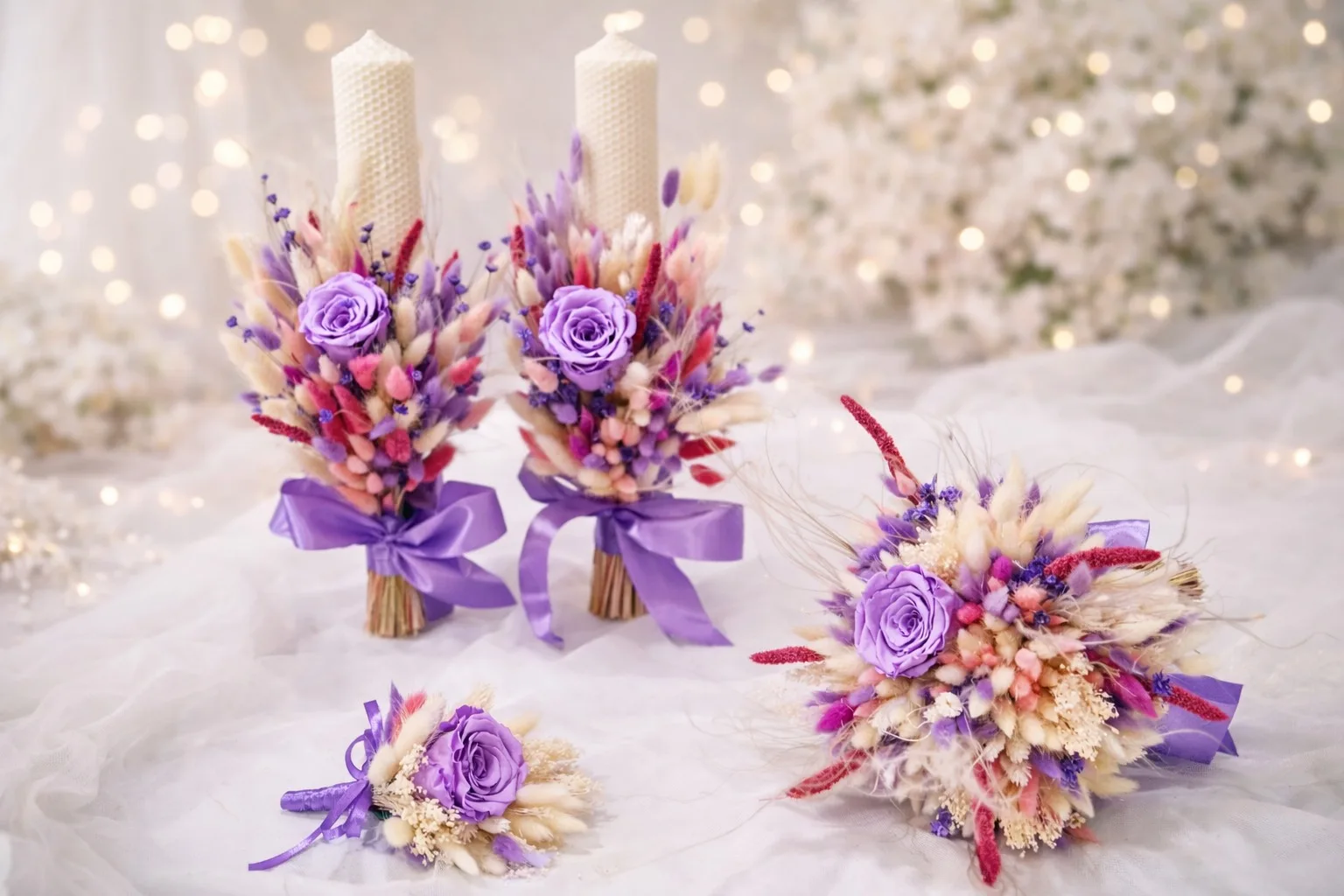 Set lumanari de cununie si buchet cu flori criogenate mov
